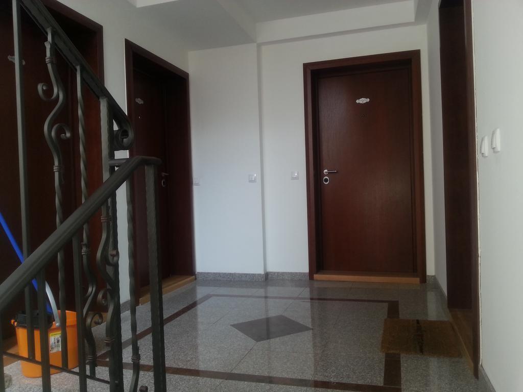 Park Srce Apartments أراندجيلوفاك المظهر الخارجي الصورة